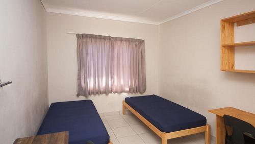 Annexure Flat Room 5