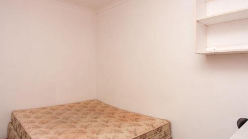 Room 5